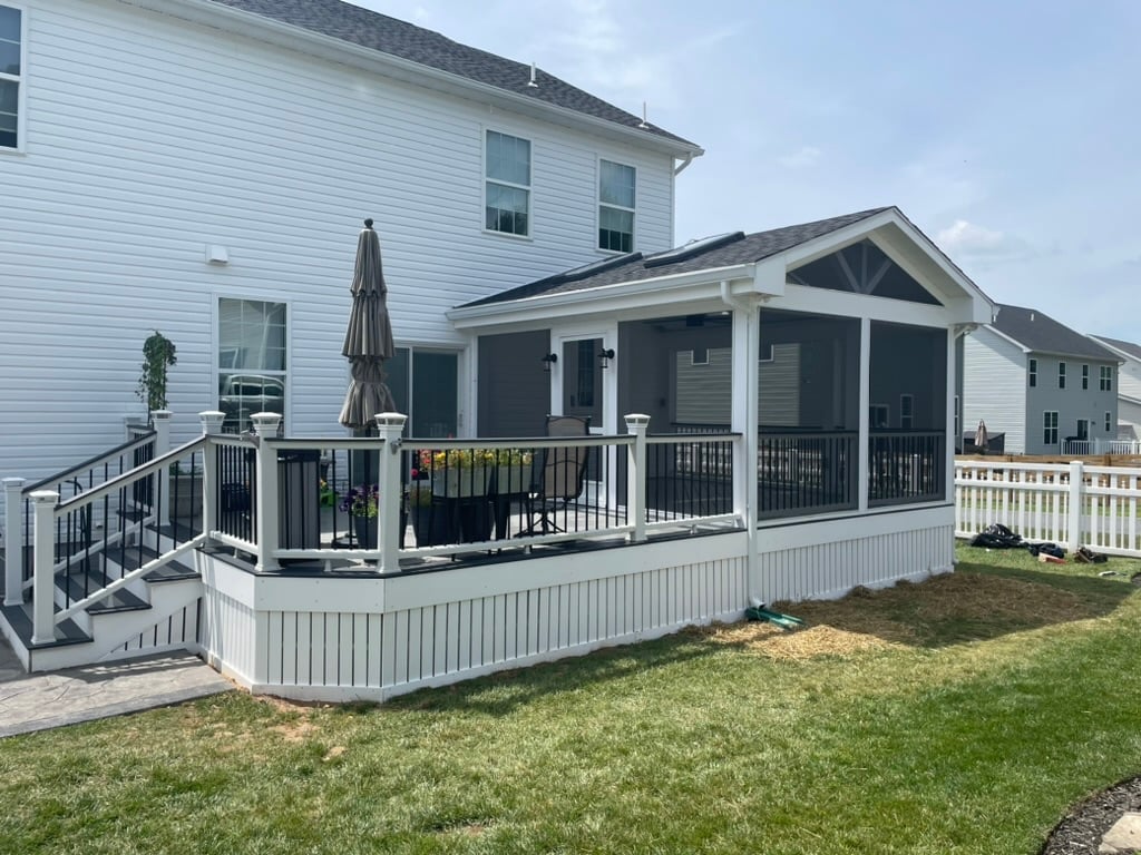 72DEE8B7 6164 4A70 9C17 57DEB1CD074E 1 105 c 2 2 1